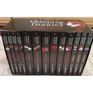 🦇Vampire Diaries - L.J. Smith - 13 Book Box Set, Paperback Collection